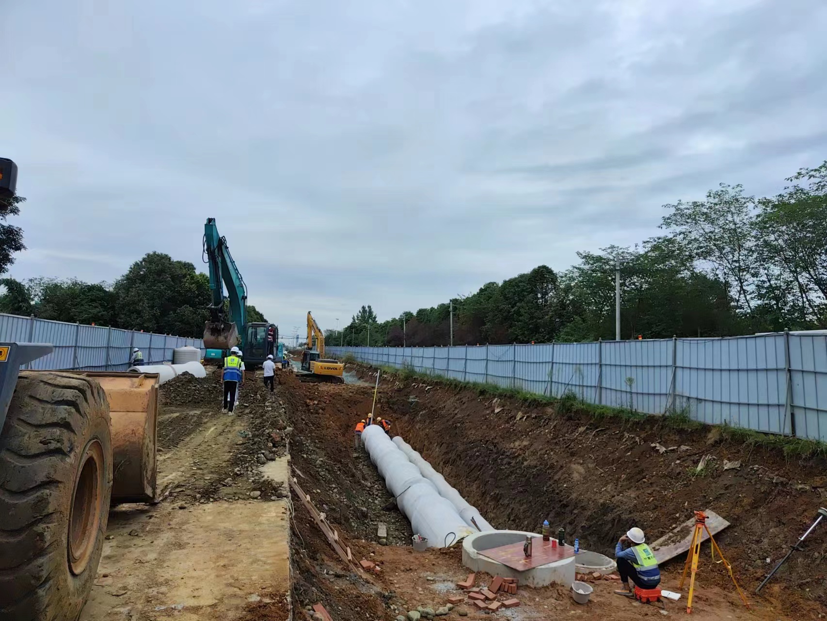 龙青环线道路及配套设施改造工程项目